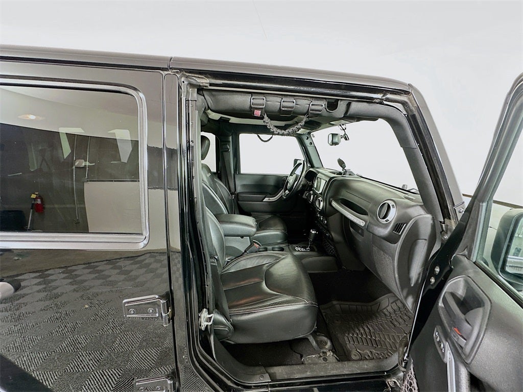 2017 Jeep Wrangler Unlimited Sahara 4x4