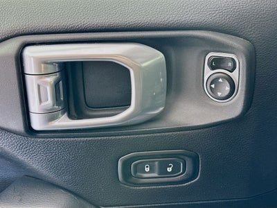 2021 Jeep Wrangler Unlimited Sahara Altitude 4x4