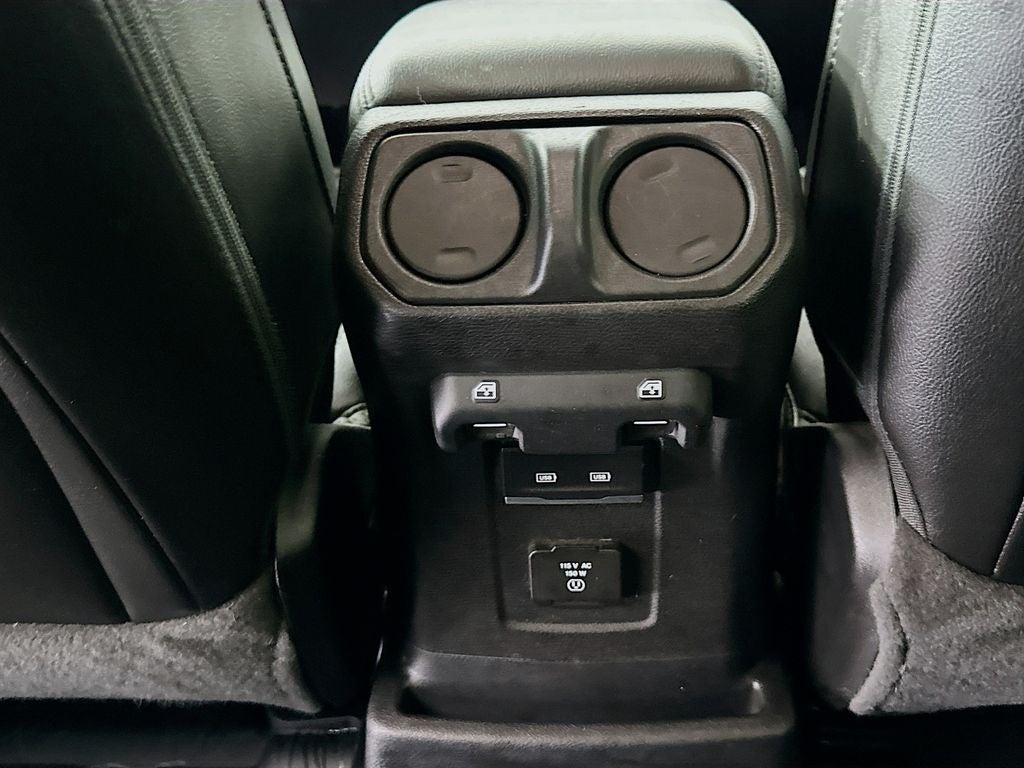 2021 Jeep Wrangler Unlimited Sahara Altitude 4x4