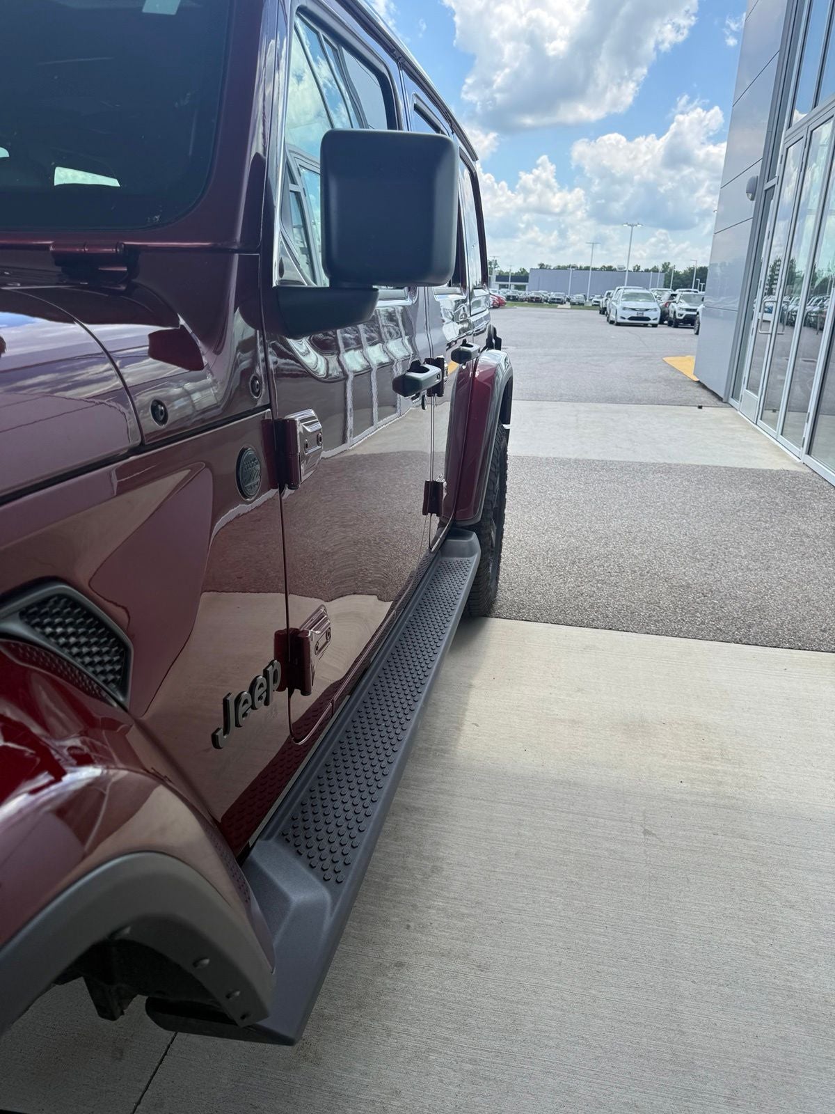 2021 Jeep Wrangler Unlimited Sahara Altitude