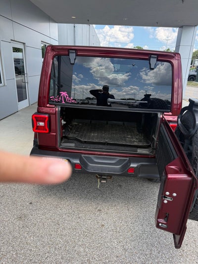 2021 Jeep Wrangler Unlimited Sahara Altitude