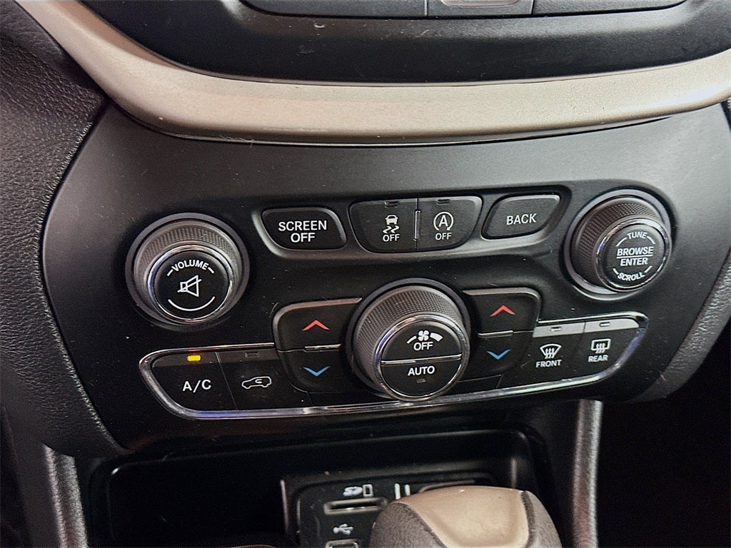 2017 Jeep Cherokee Latitude