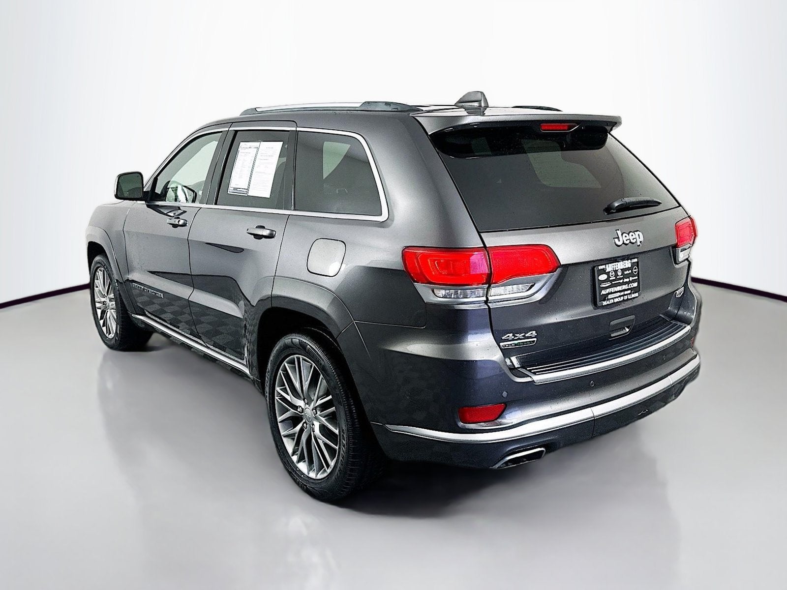 2018 Jeep Grand Cherokee Summit