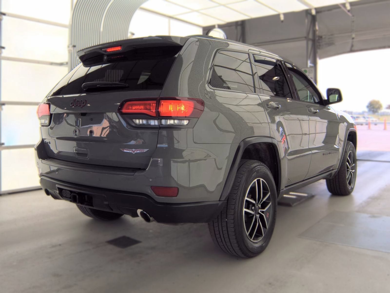 2020 Jeep Grand Cherokee Trailhawk