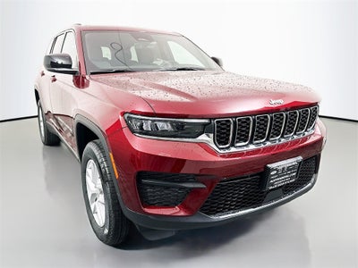 2025 Jeep Grand Cherokee GRAND CHEROKEE LAREDO X 4X4