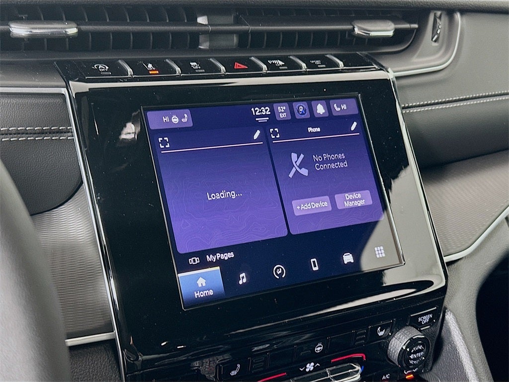 2025 Jeep Grand Cherokee GRAND CHEROKEE LAREDO X 4X4