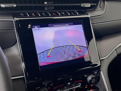 2025 Jeep Grand Cherokee GRAND CHEROKEE LAREDO X 4X4