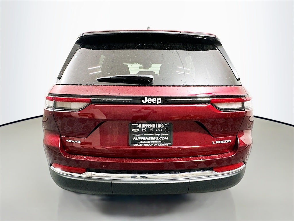 2025 Jeep Grand Cherokee GRAND CHEROKEE LAREDO X 4X4