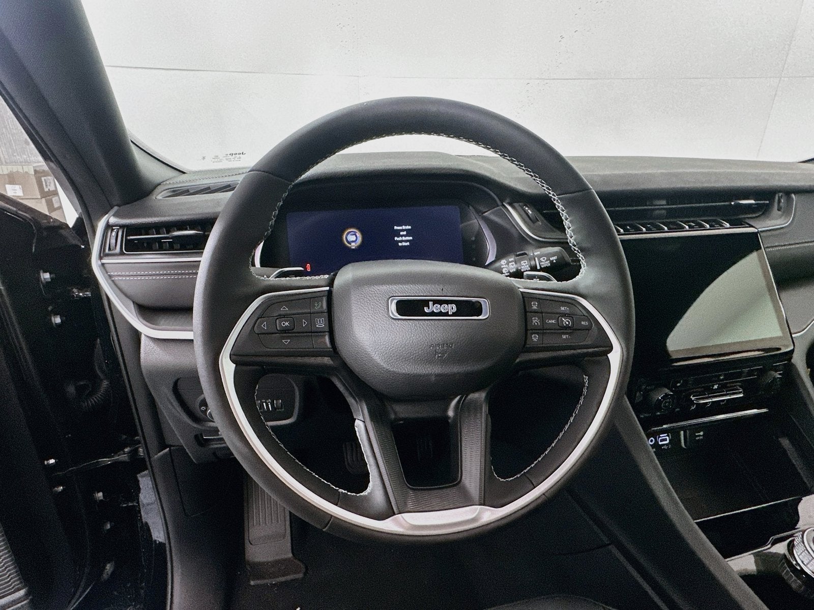 2027 Jeep Grand Cherokee Laredo X
