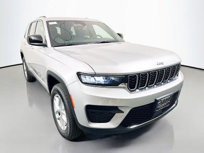 2026 Jeep Grand Cherokee GRAND CHEROKEE LAREDO X 4X4