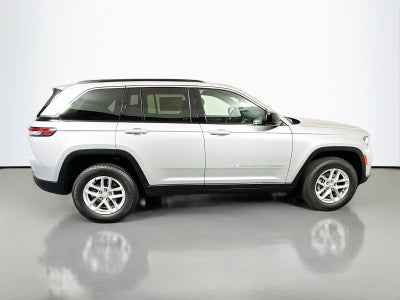 2026 Jeep Grand Cherokee GRAND CHEROKEE LAREDO X 4X4