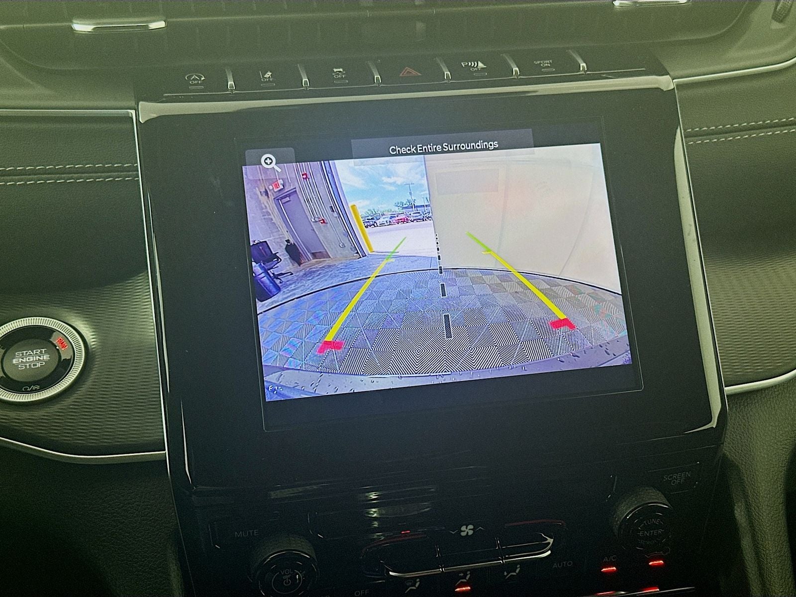 2026 Jeep Grand Cherokee GRAND CHEROKEE LAREDO 4X4