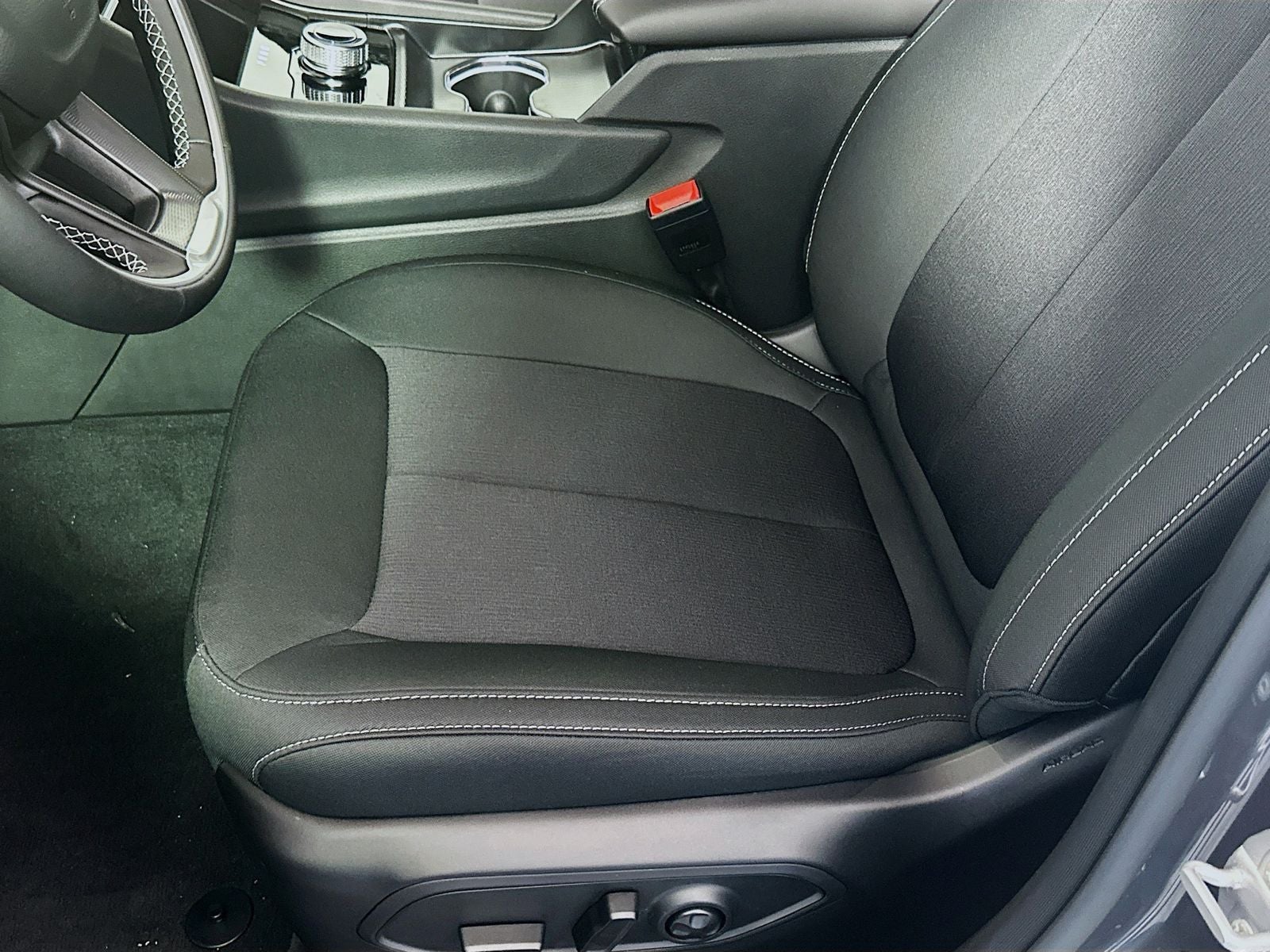 2026 Jeep Grand Cherokee GRAND CHEROKEE LAREDO 4X4