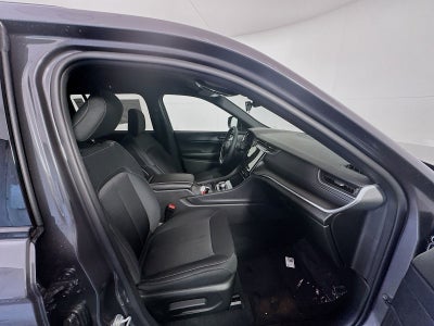 2026 Jeep Grand Cherokee GRAND CHEROKEE LAREDO 4X4