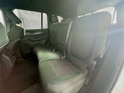 2026 Jeep Grand Cherokee GRAND CHEROKEE LAREDO 4X4