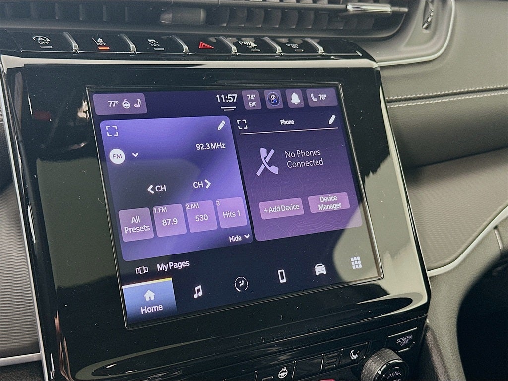 2025 Jeep Grand Cherokee GRAND CHEROKEE LAREDO X 4X4