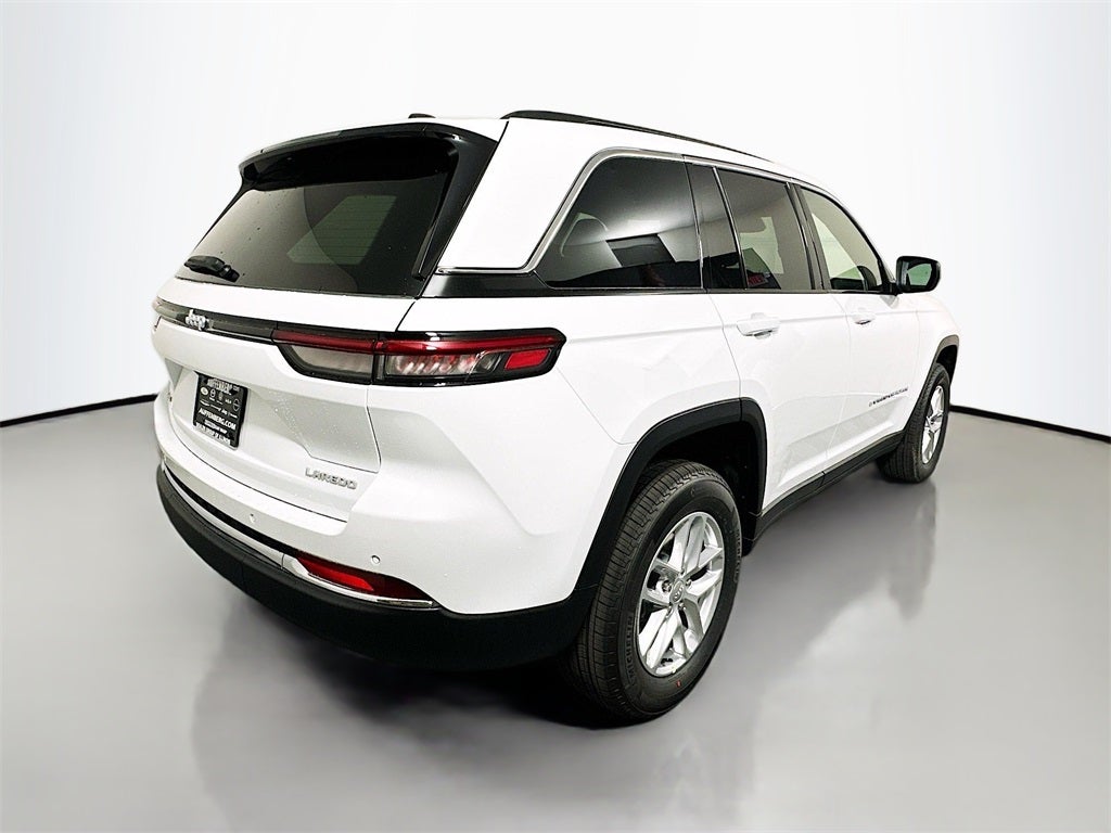 2025 Jeep Grand Cherokee GRAND CHEROKEE LAREDO X 4X4