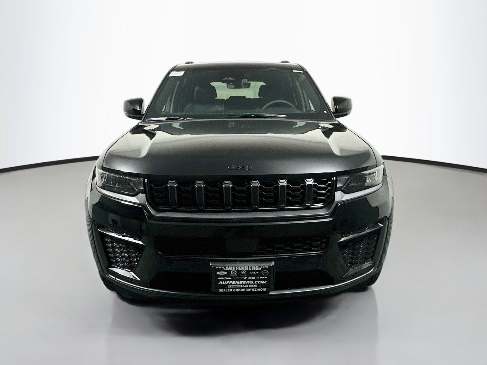 2027 Jeep Grand Cherokee GRAND CHEROKEE LAREDO ALTITUDE 4X4