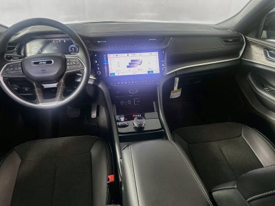 2027 Jeep Grand Cherokee GRAND CHEROKEE LAREDO ALTITUDE 4X4