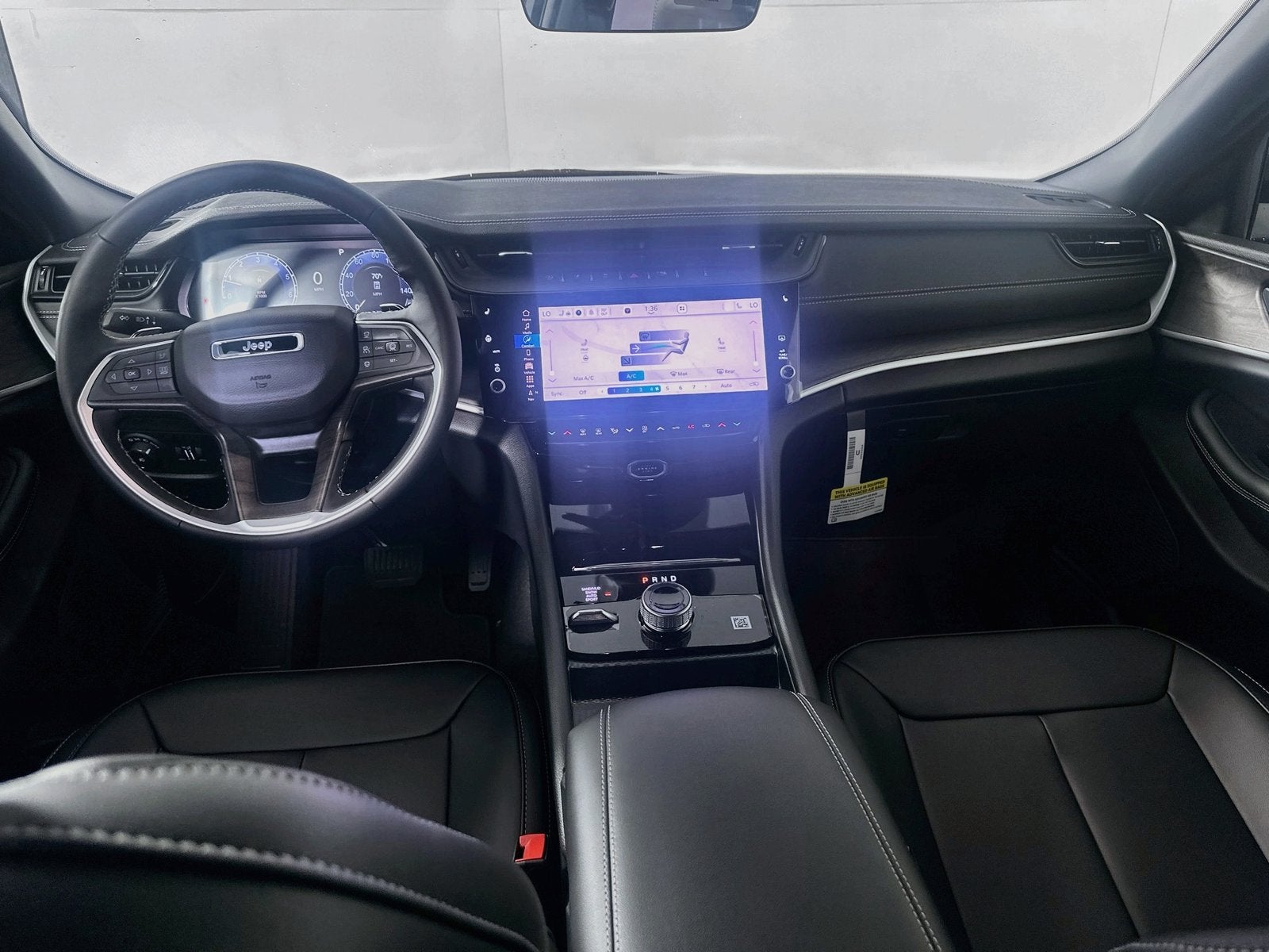 2027 Jeep Grand Cherokee GRAND CHEROKEE LIMITED 4X4