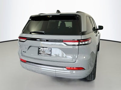 2027 Jeep Grand Cherokee Limited Reserve