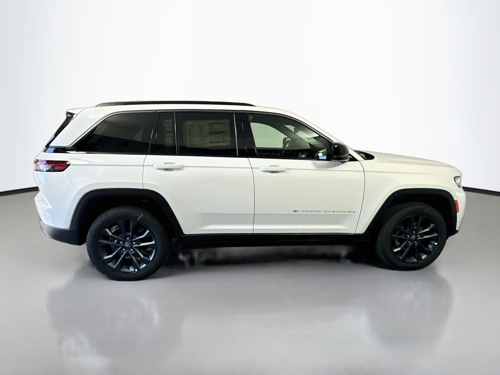 2026 Jeep Grand Cherokee GRAND CHEROKEE 85TH ANNIVERSARY EDITION 4X4