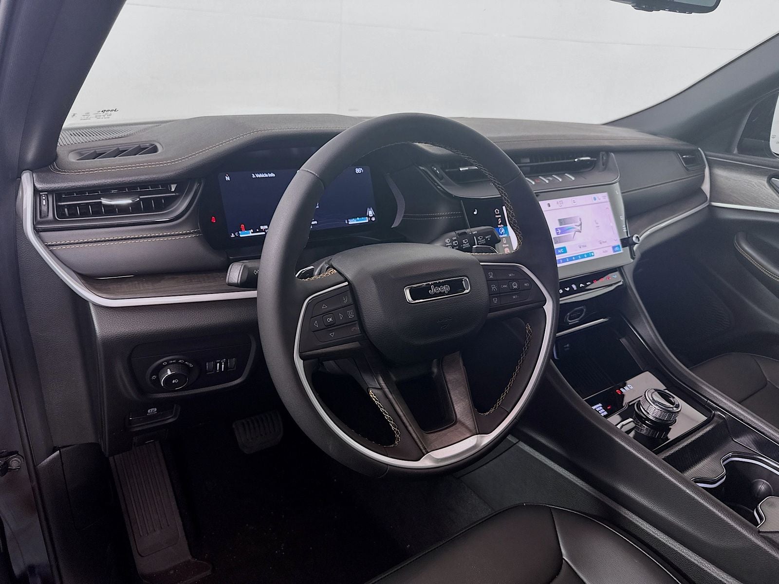 2026 Jeep Grand Cherokee GRAND CHEROKEE 85TH ANNIVERSARY EDITION 4X4