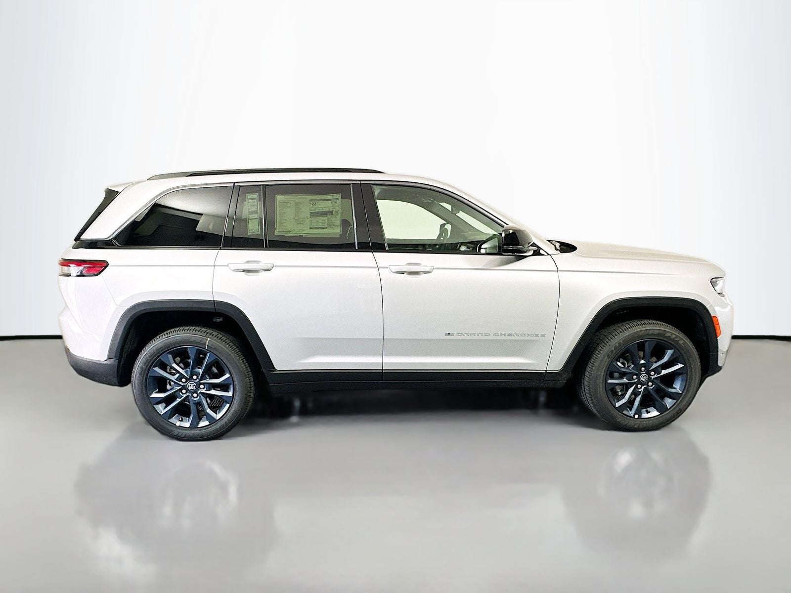 2026 Jeep Grand Cherokee GRAND CHEROKEE 85TH ANNIVERSARY EDITION 4X4