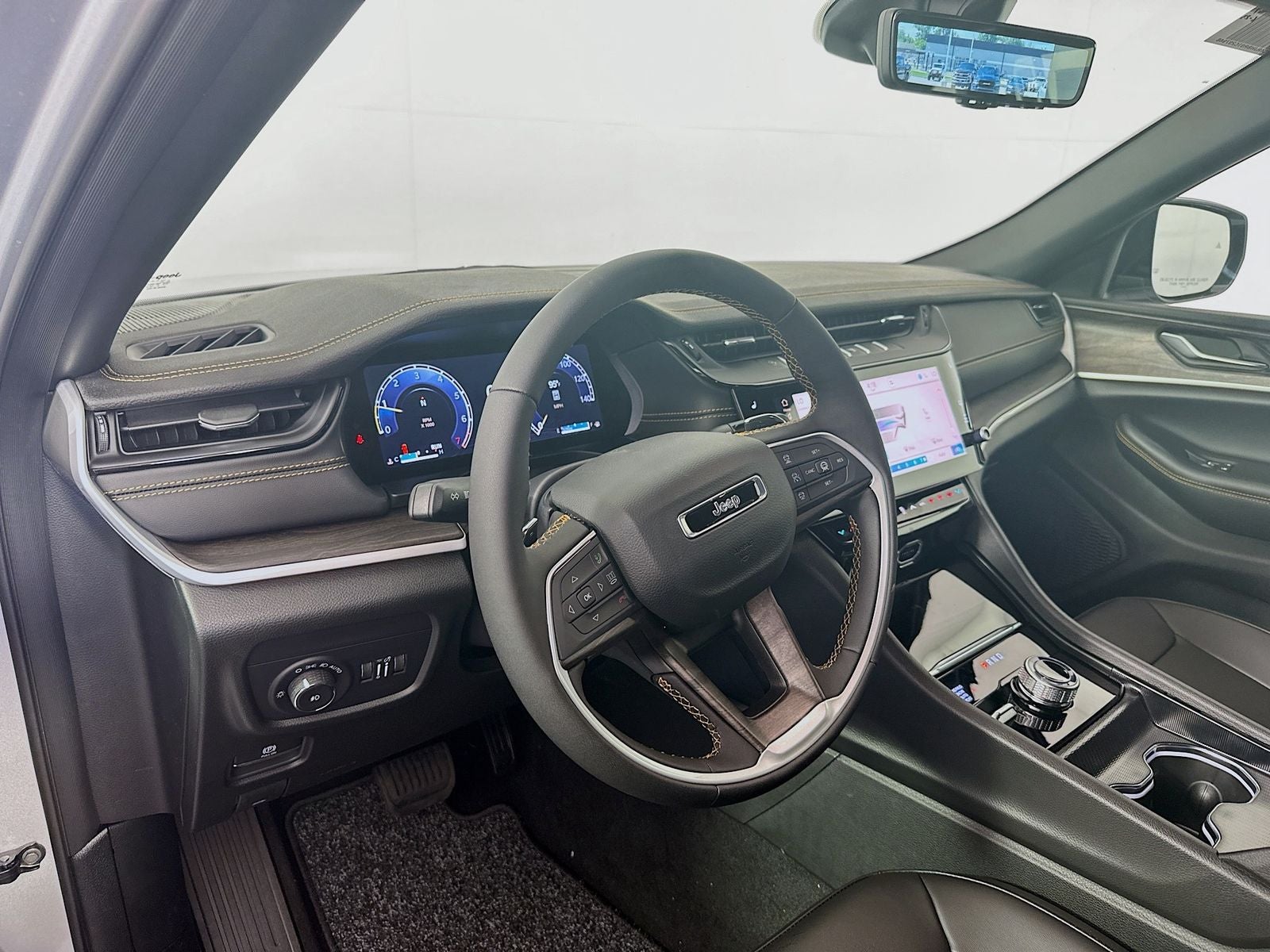 2026 Jeep Grand Cherokee GRAND CHEROKEE 85TH ANNIVERSARY EDITION 4X4
