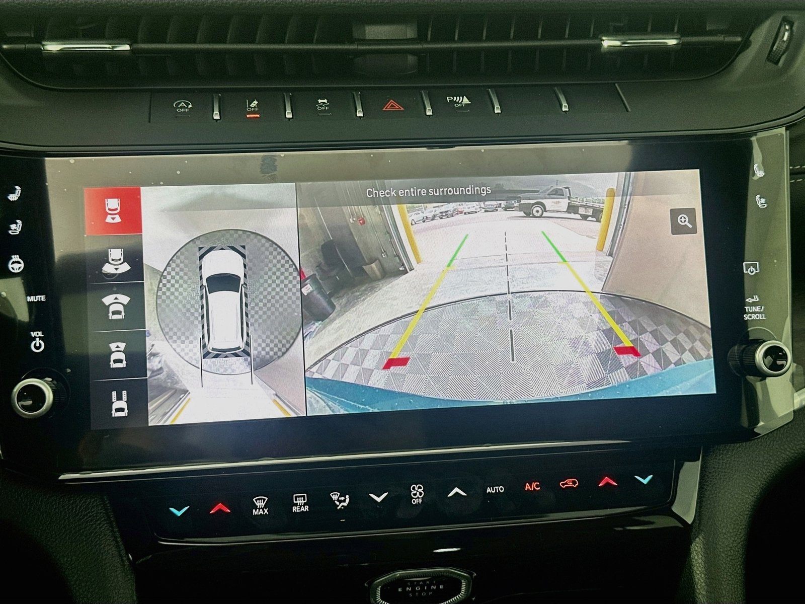 2027 Jeep Grand Cherokee GRAND CHEROKEE LIMITED RESERVE 4X4