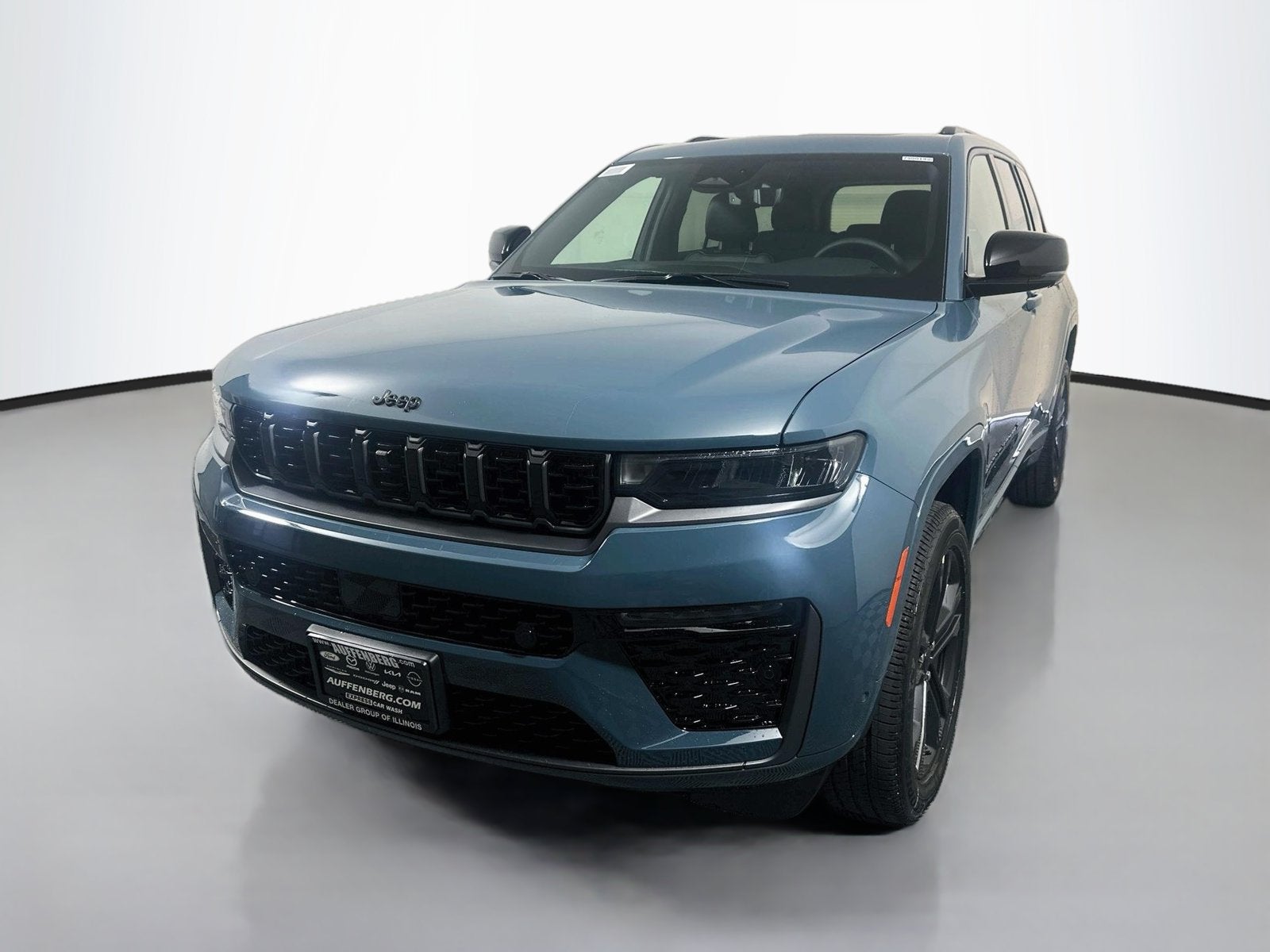 2027 Jeep Grand Cherokee GRAND CHEROKEE LIMITED RESERVE 4X4