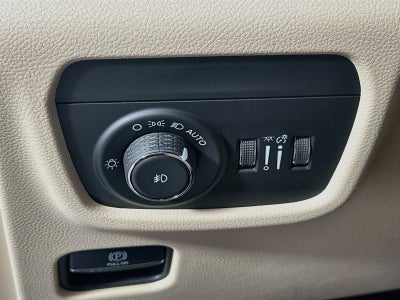2027 Jeep Grand Cherokee GRAND CHEROKEE LIMITED 4X4