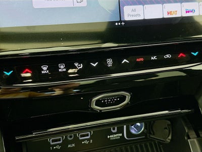 2026 Jeep Grand Cherokee GRAND CHEROKEE SUMMIT 4X4