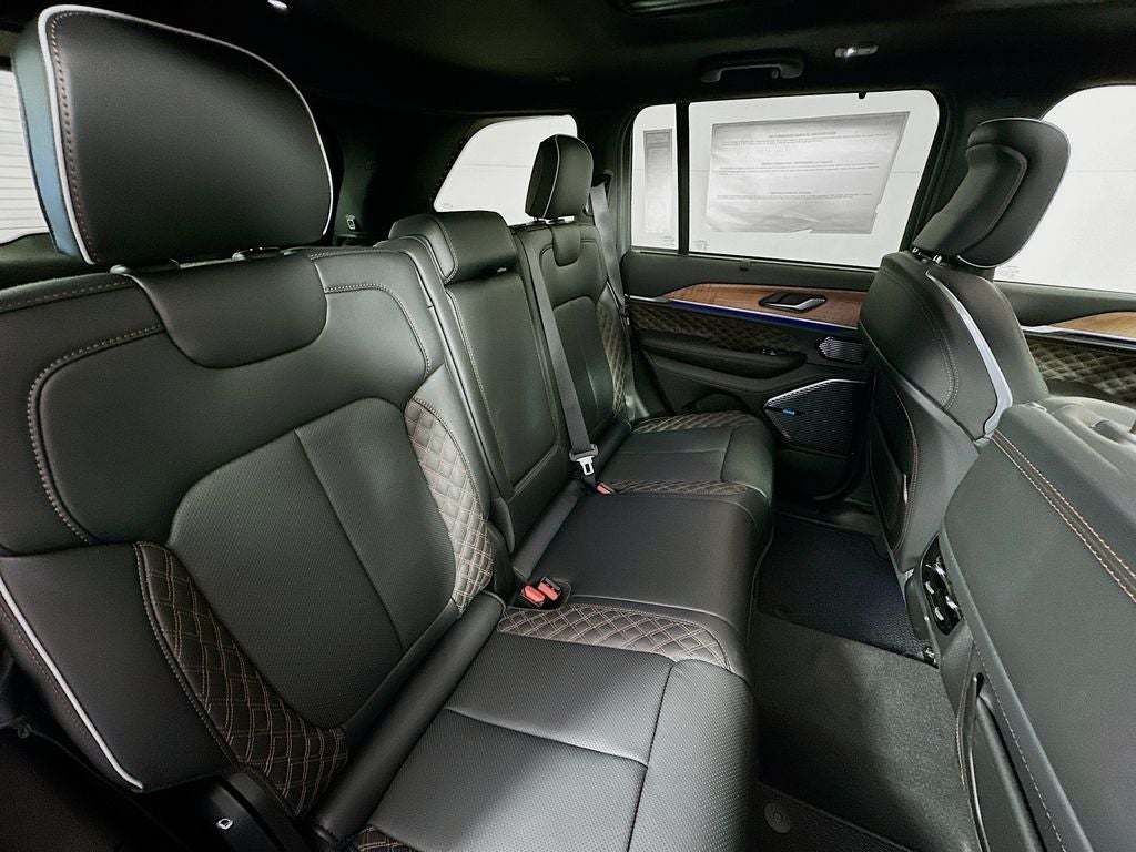 2026 Jeep Grand Cherokee GRAND CHEROKEE SUMMIT 4X4