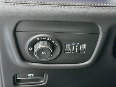 2027 Jeep Grand Cherokee Summit