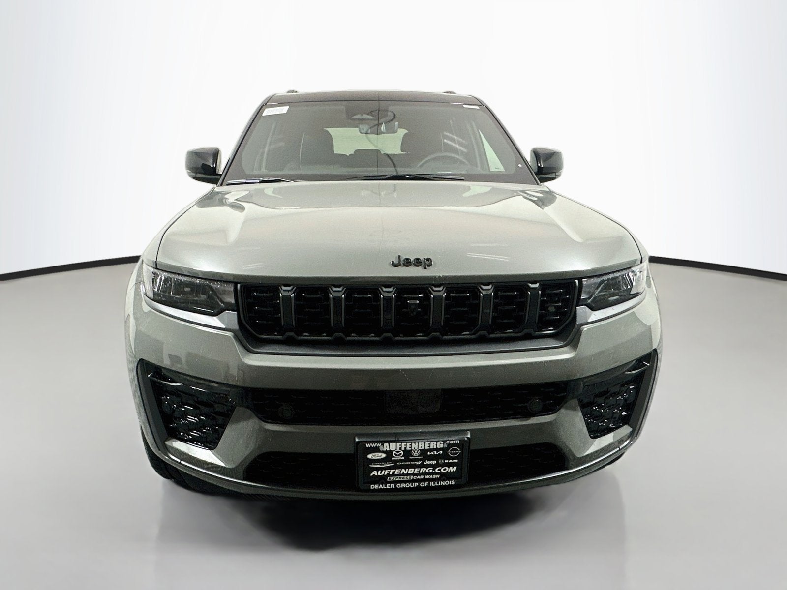 2027 Jeep Grand Cherokee Summit