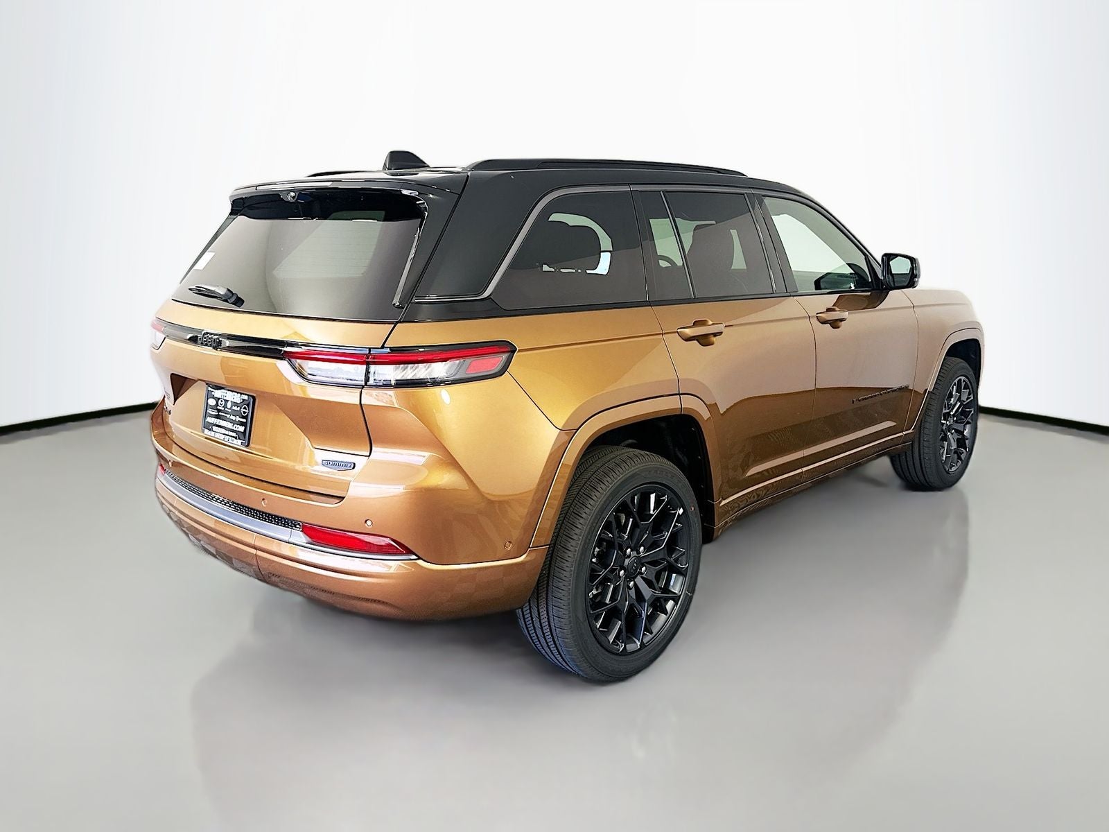 2026 Jeep Grand Cherokee GRAND CHEROKEE SUMMIT 4X4