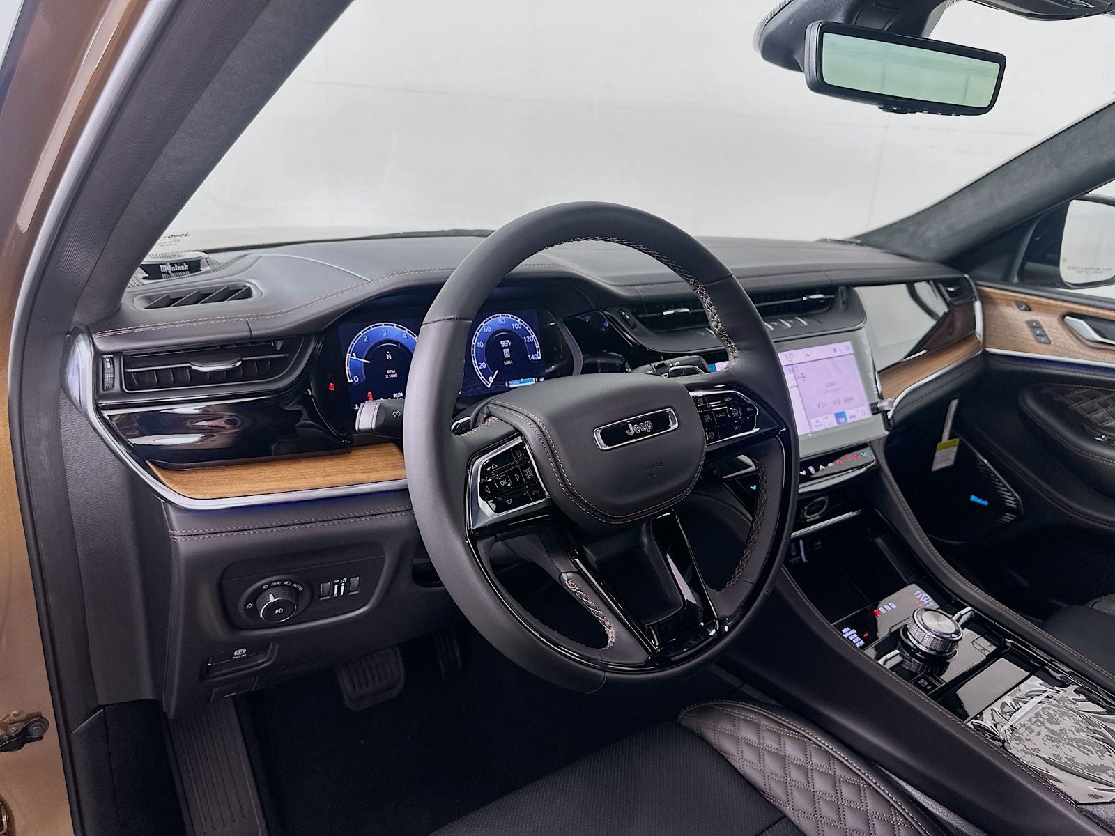 2026 Jeep Grand Cherokee GRAND CHEROKEE SUMMIT 4X4