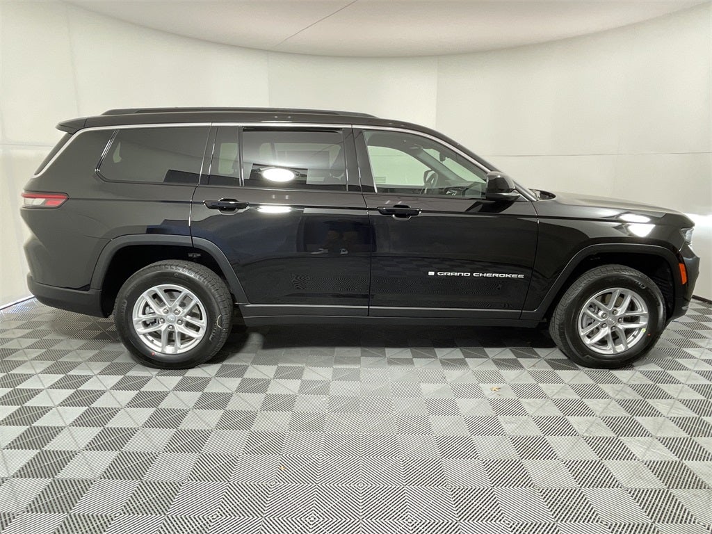 2025 Jeep Grand Cherokee GRAND CHEROKEE L LAREDO X 4X4