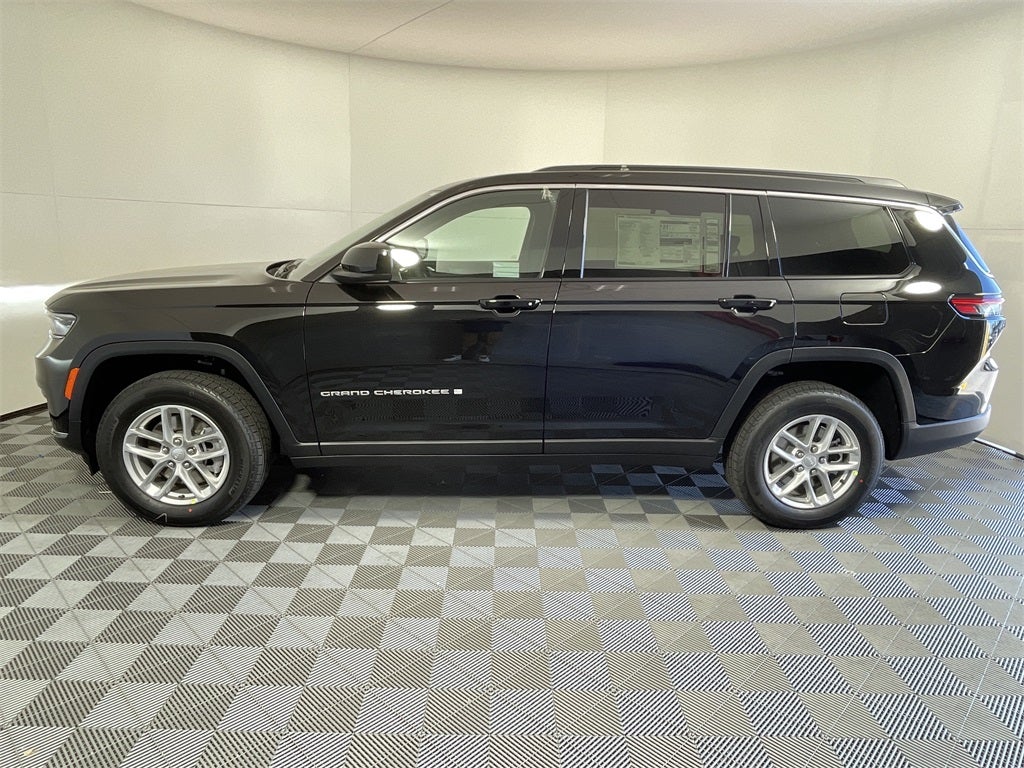 2025 Jeep Grand Cherokee GRAND CHEROKEE L LAREDO X 4X4