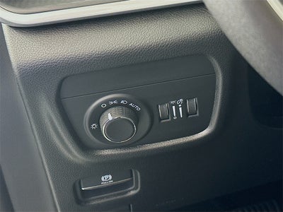 2025 Jeep Grand Cherokee GRAND CHEROKEE L LAREDO 4X4