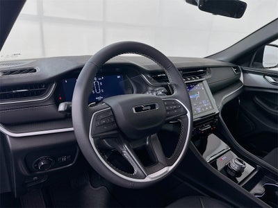 2025 Jeep Grand Cherokee GRAND CHEROKEE L LAREDO 4X4