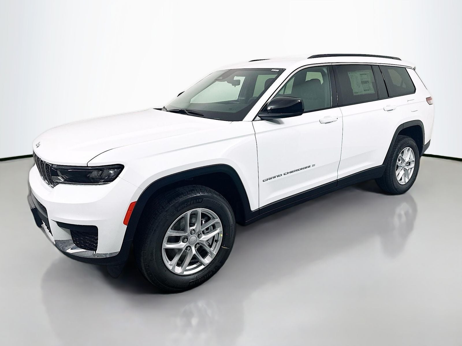 2026 Jeep Grand Cherokee GRAND CHEROKEE L LAREDO 4X4