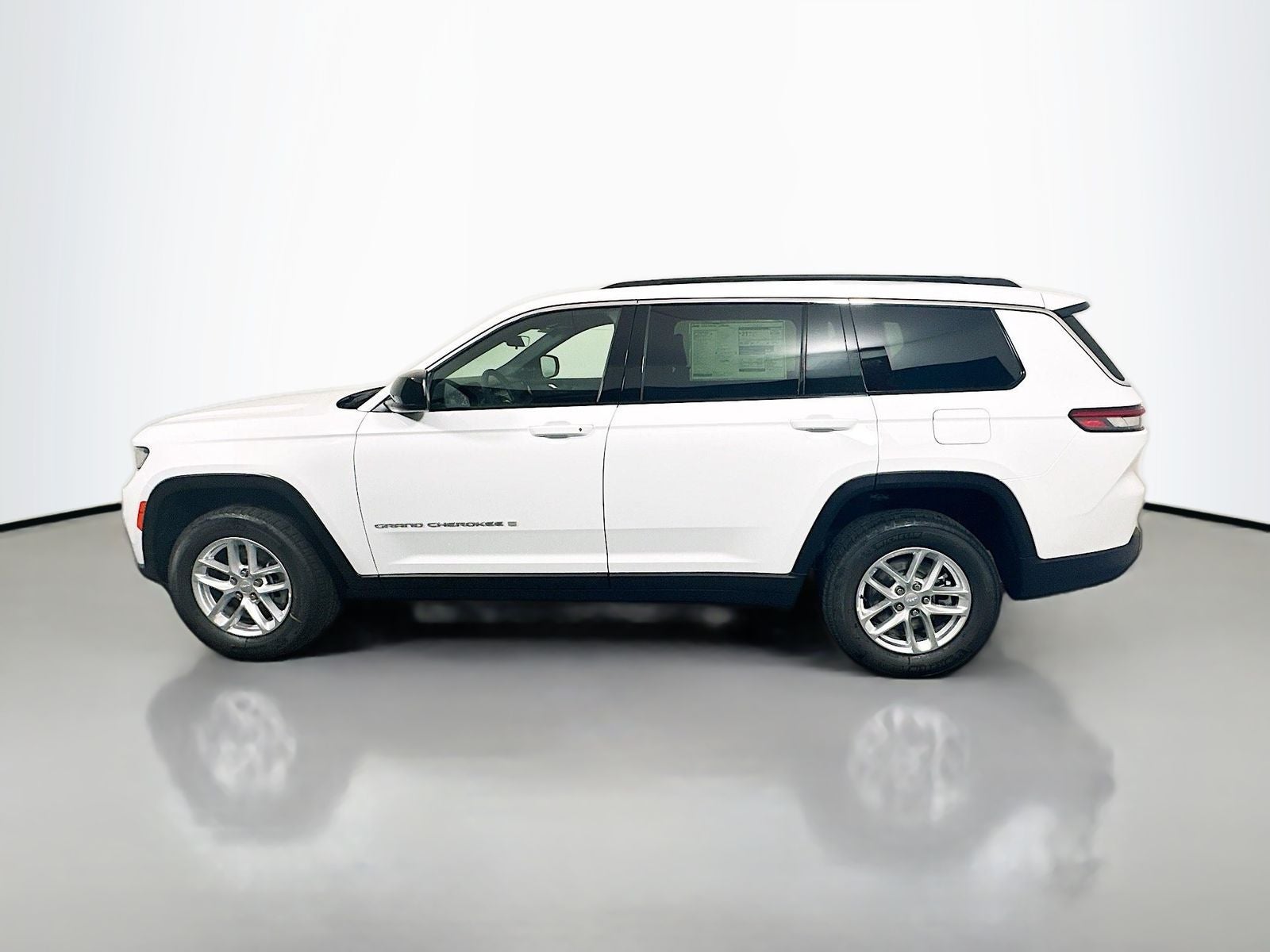 2026 Jeep Grand Cherokee GRAND CHEROKEE L LAREDO 4X4
