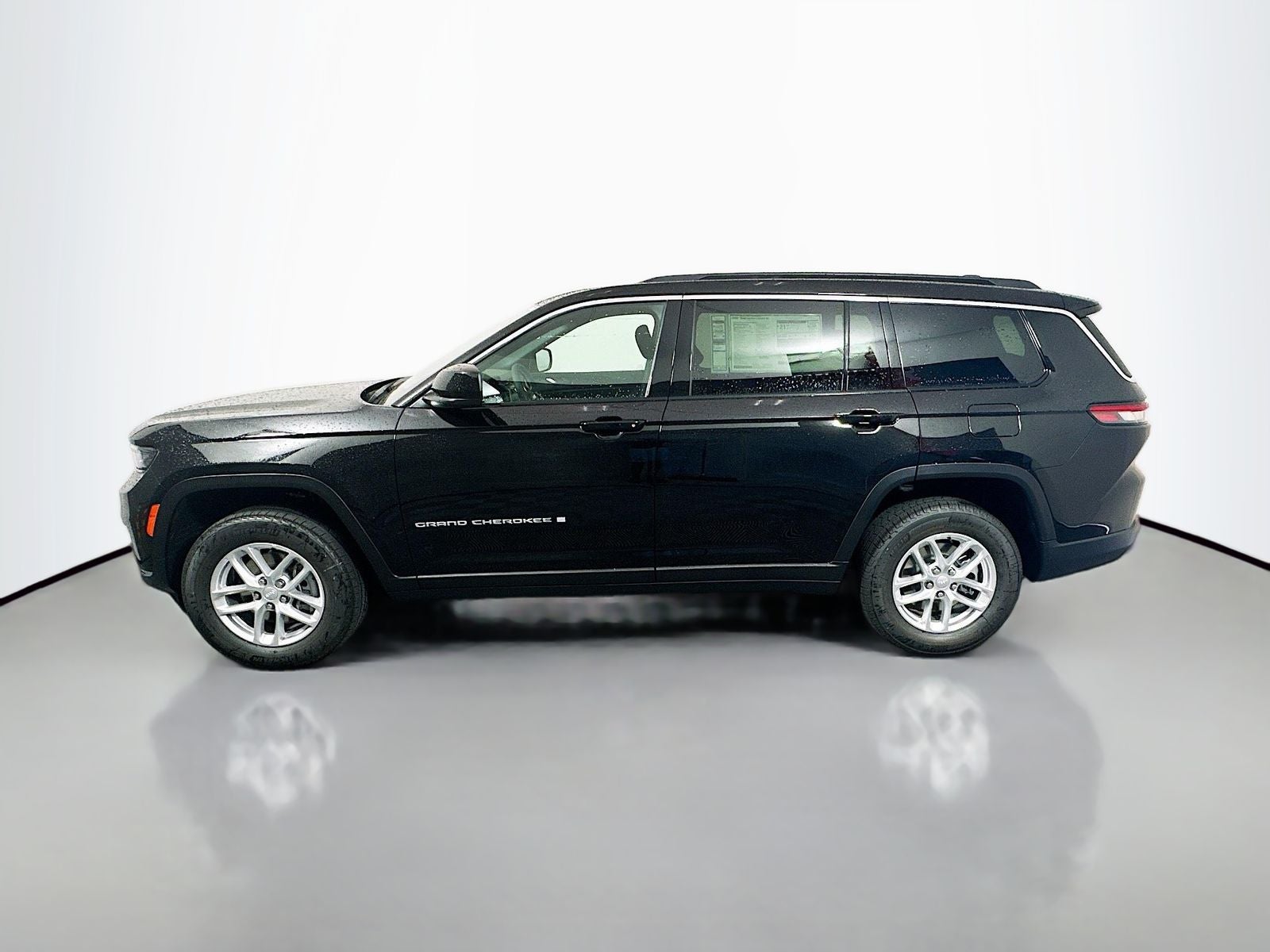 2026 Jeep Grand Cherokee GRAND CHEROKEE L LAREDO X 4X4