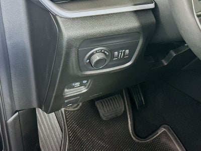 2026 Jeep Grand Cherokee GRAND CHEROKEE L LAREDO X 4X4