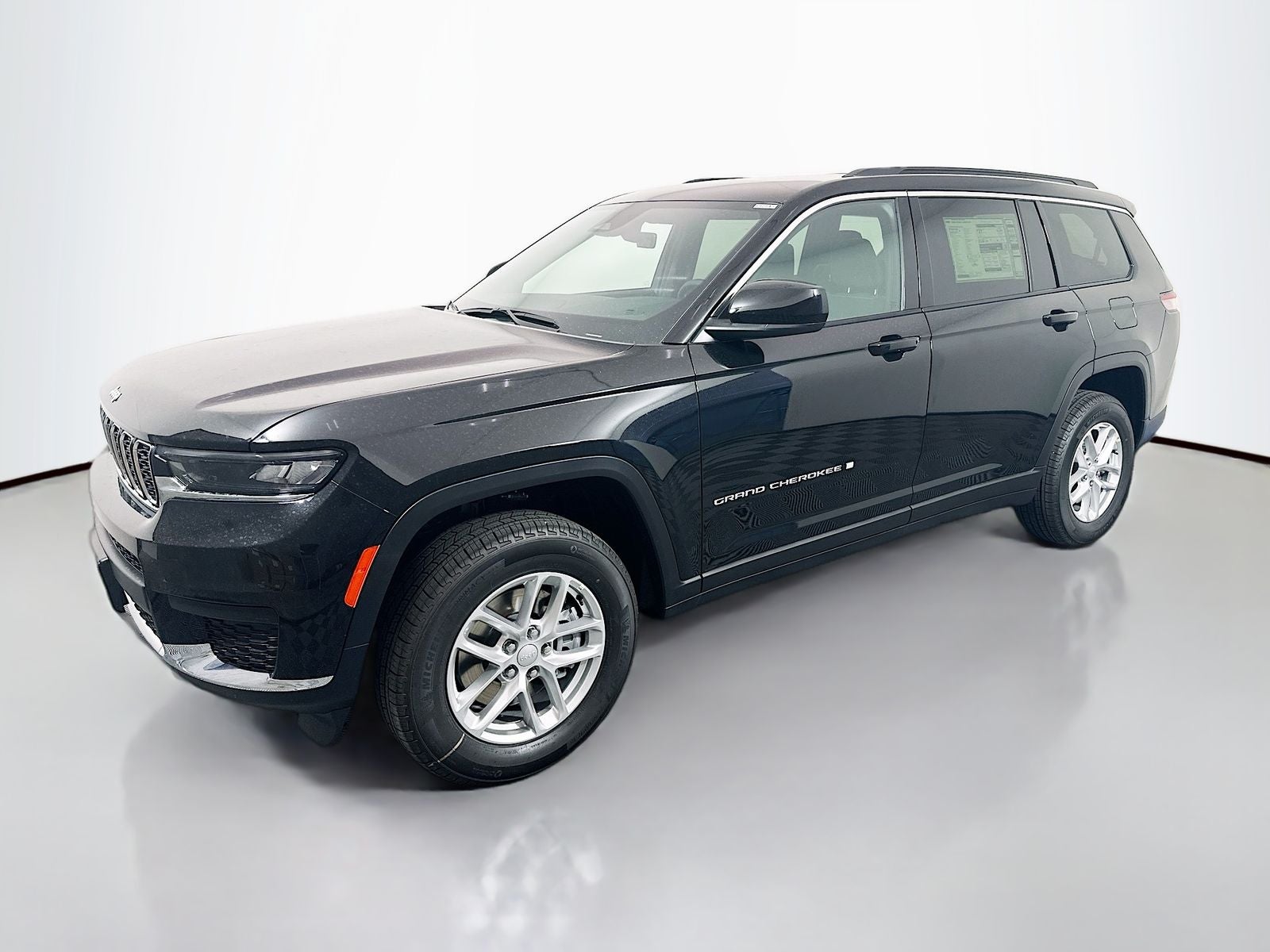 2026 Jeep Grand Cherokee GRAND CHEROKEE L LAREDO X 4X4