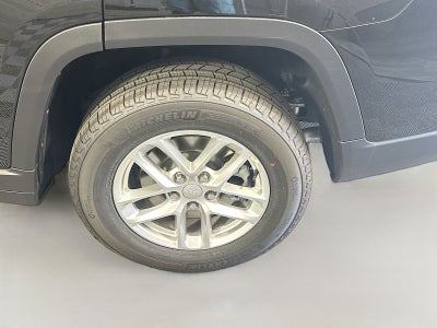2026 Jeep Grand Cherokee GRAND CHEROKEE L LAREDO X 4X4