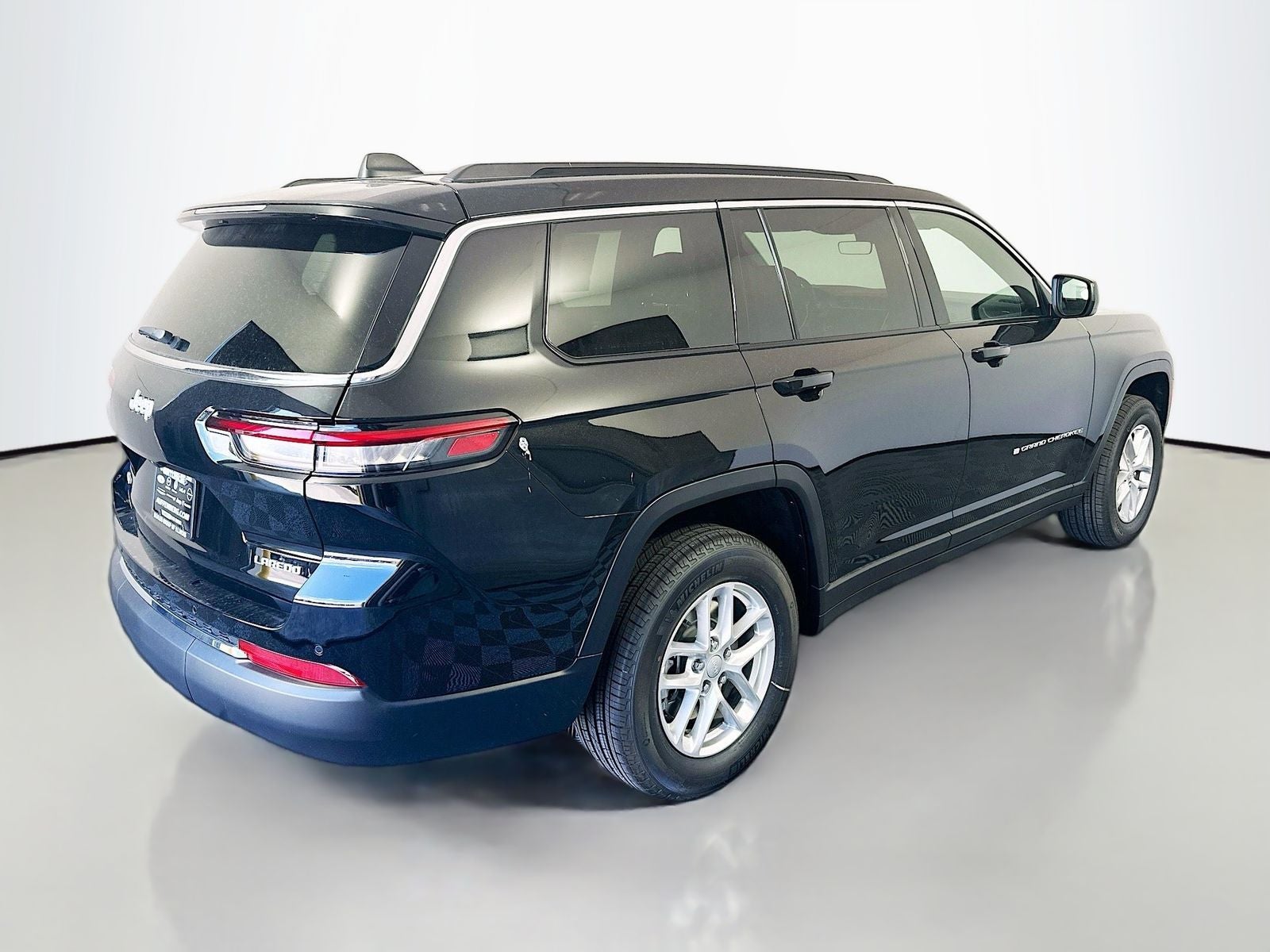 2026 Jeep Grand Cherokee GRAND CHEROKEE L LAREDO X 4X4