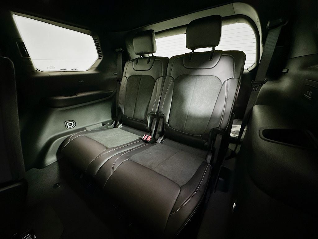 2026 Jeep Grand Cherokee GRAND CHEROKEE L LAREDO ALTITUDE 4X4